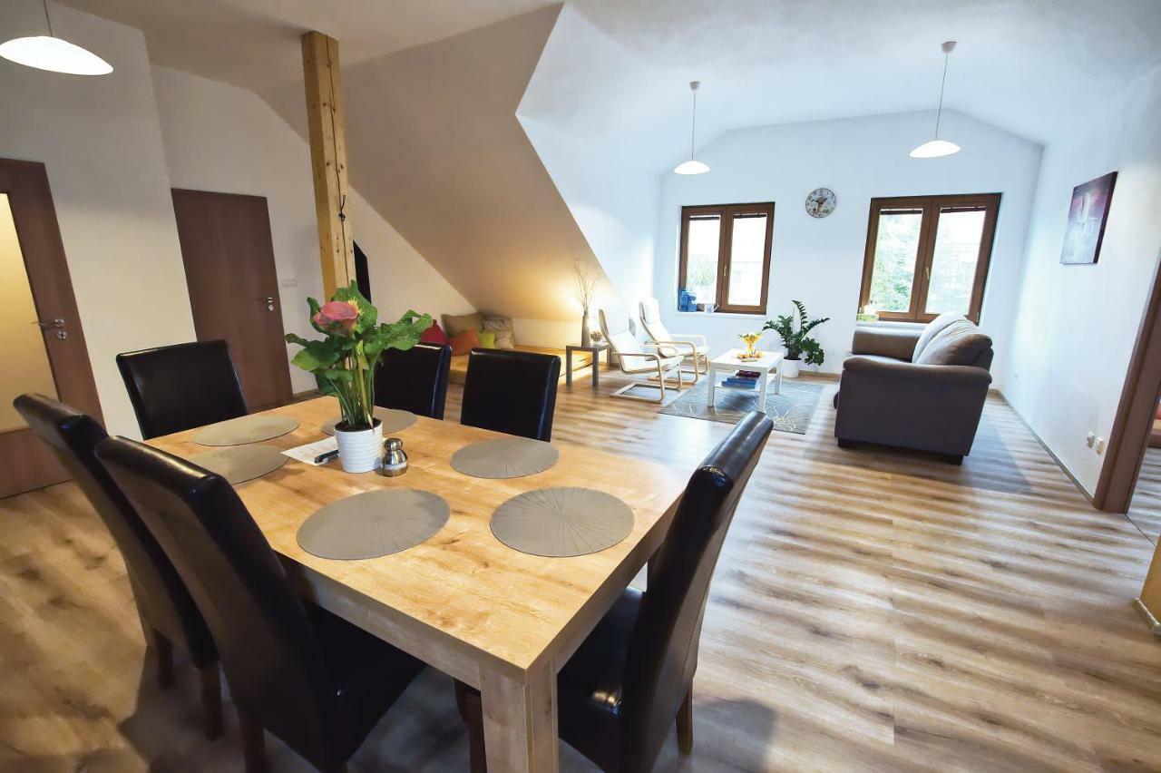 "U Capa" Krasny Apartman V Sedleci Sedlec  Exteriör bild